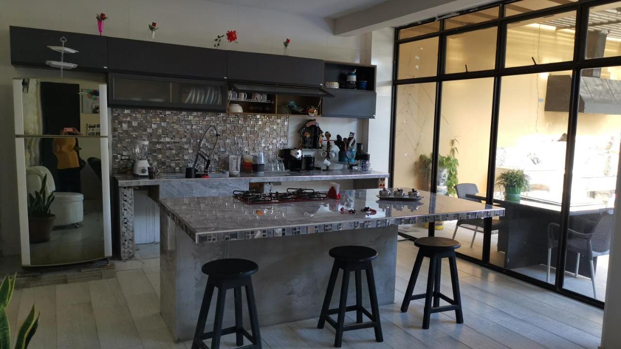 Casa Amazilia Hotel Leticia Exterior photo
